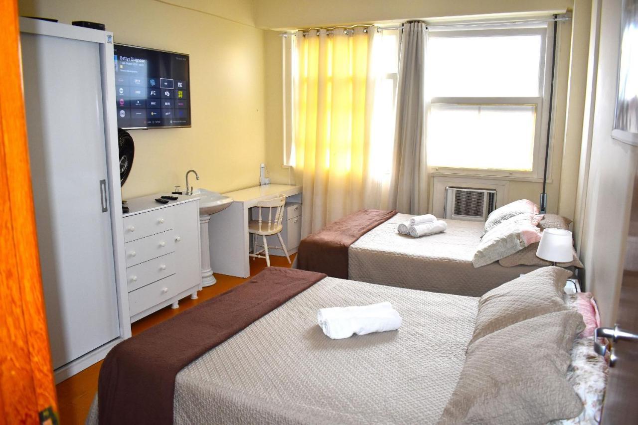 Apartamento Copacabana 200M Da Praia - Wifi Gratis - Cp5 Rio de Janeiro Ngoại thất bức ảnh