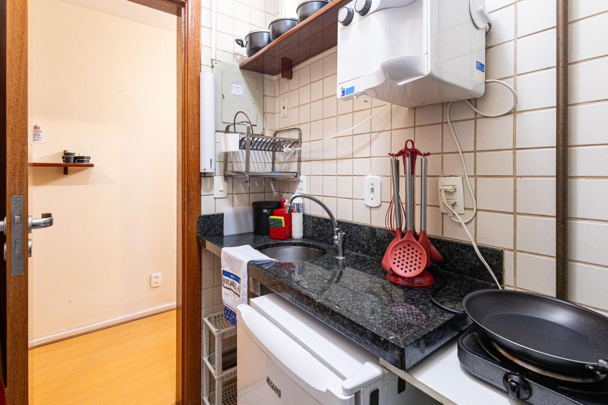 Apartamento Copacabana 200M Da Praia - Wifi Gratis - Cp5 Rio de Janeiro Ngoại thất bức ảnh