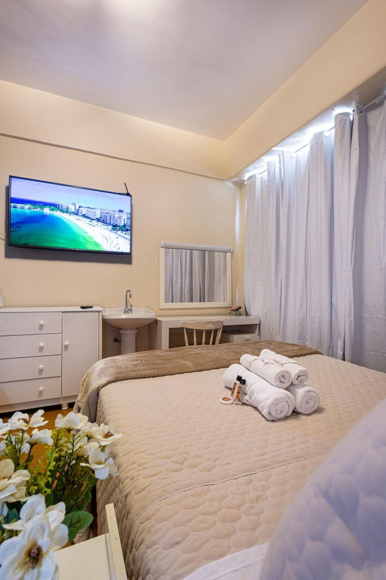 Apartamento Copacabana 200M Da Praia - Wifi Gratis - Cp5 Rio de Janeiro Ngoại thất bức ảnh